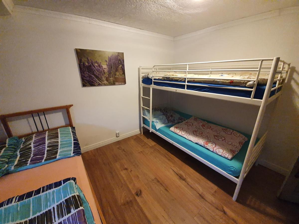 Dachgeschosswohnung In Neumuenster 2 Zimmer מראה חיצוני תמונה